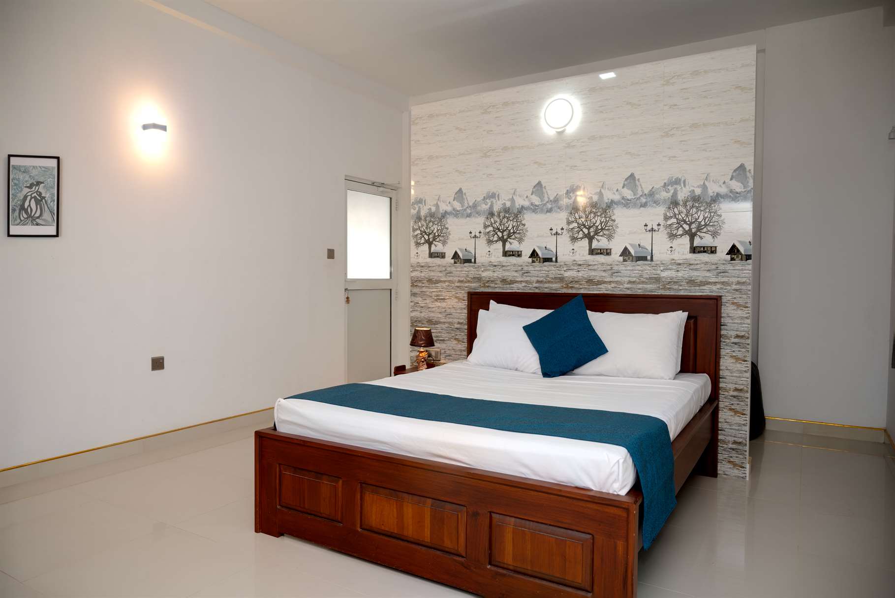 Double Room 3 - Image 4