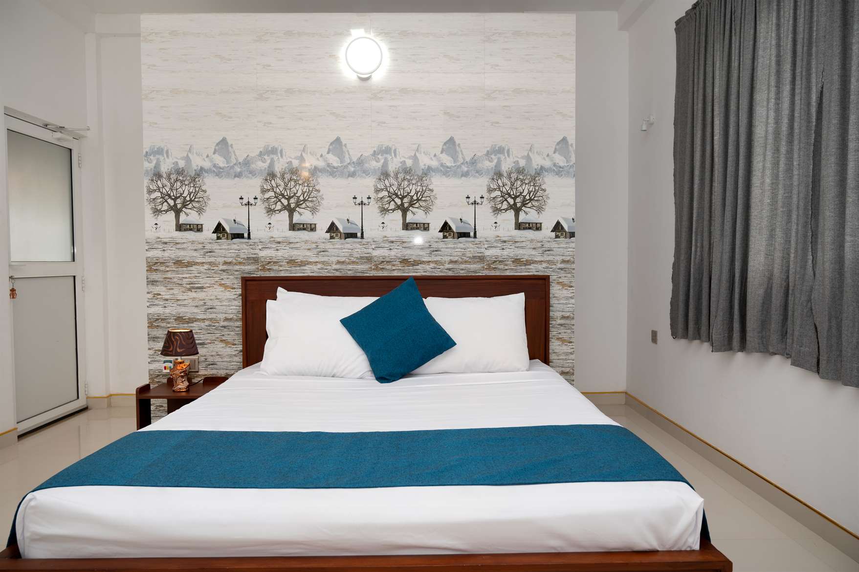 Double Room 3 - Image 5